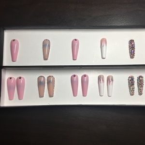 15 pc. Custom press on Nails
